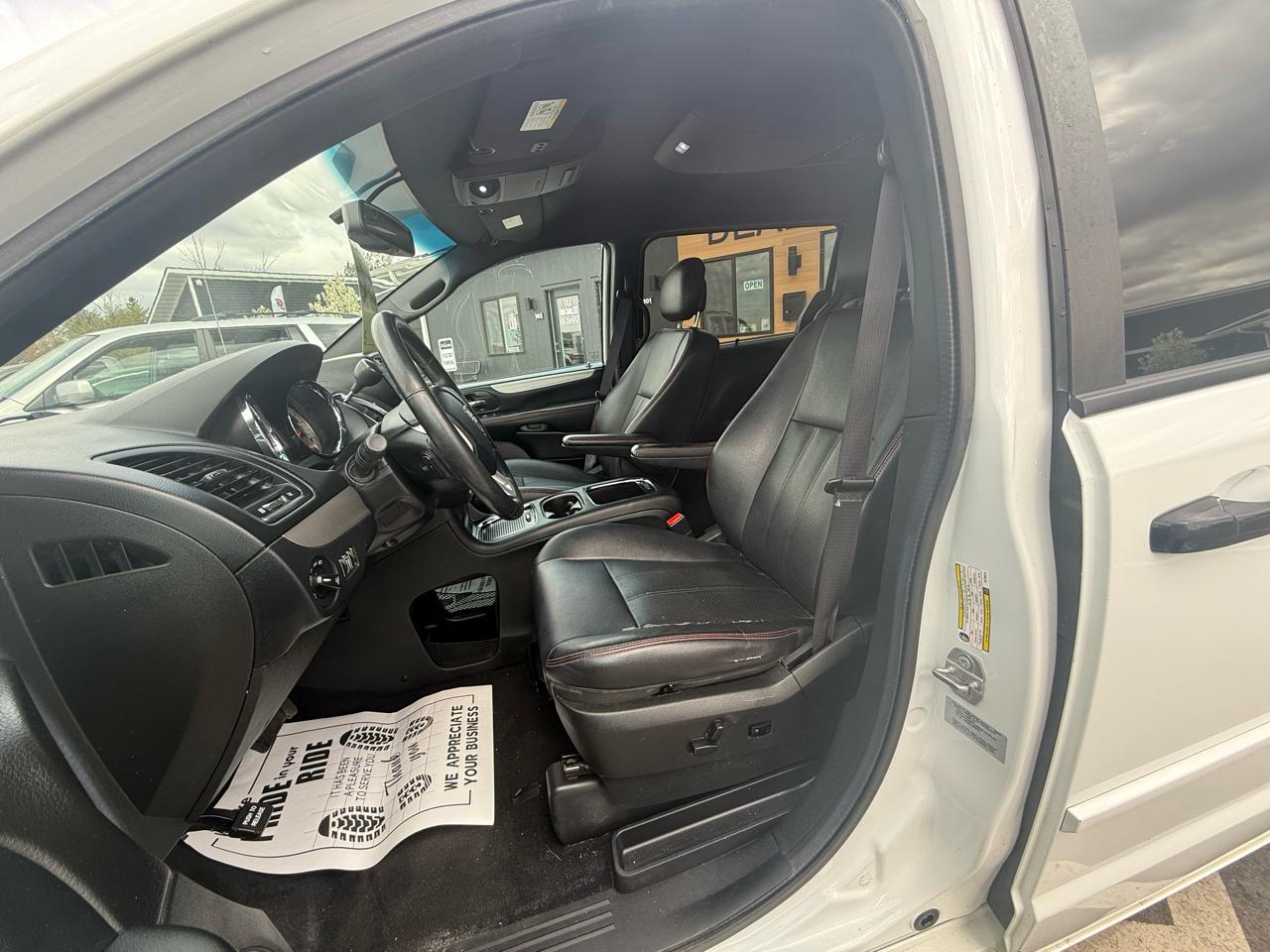 Dodge Grand Caravan GT 2017