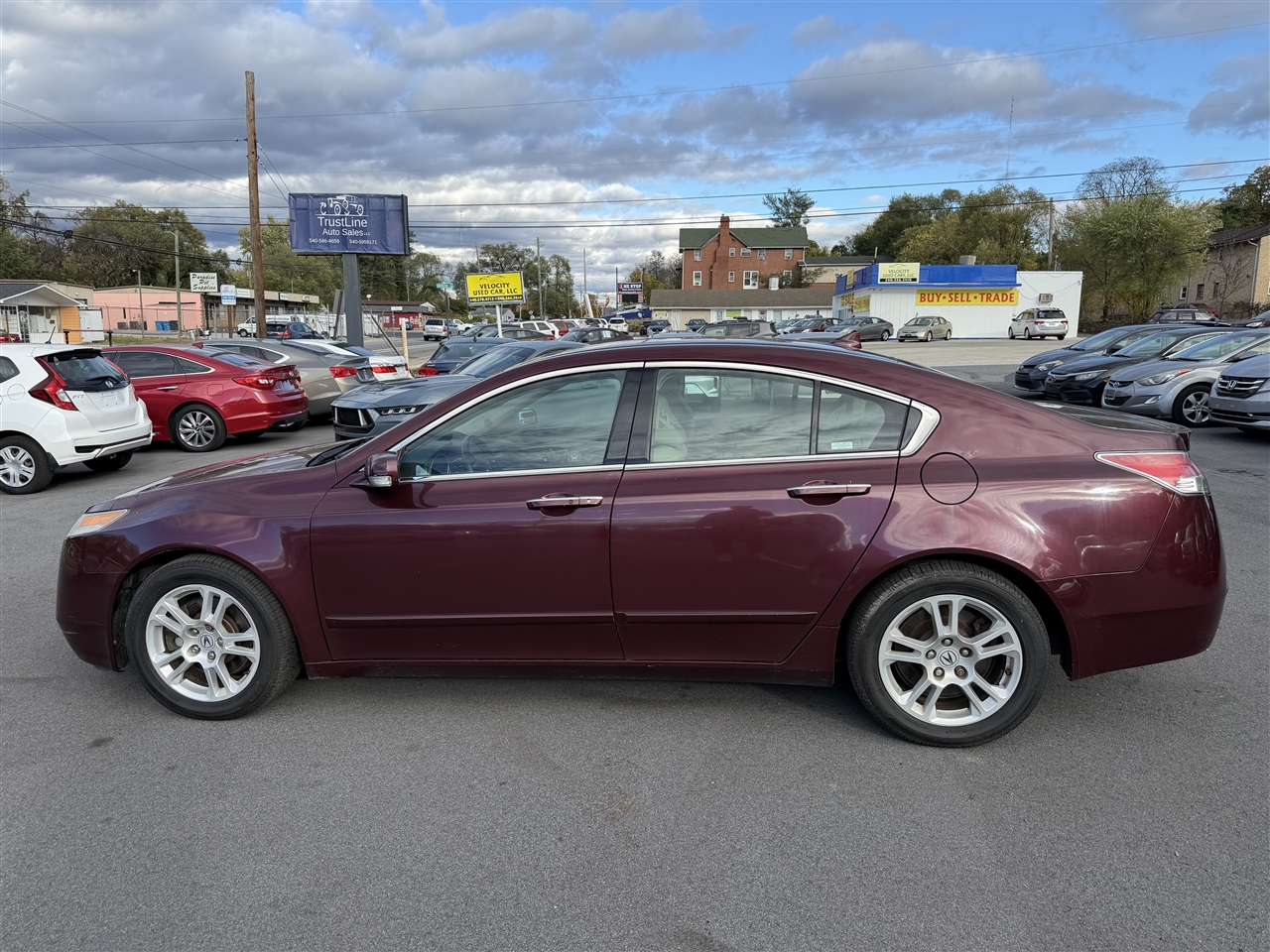 Acura TL 5-Speed AT with Tech Package 2009