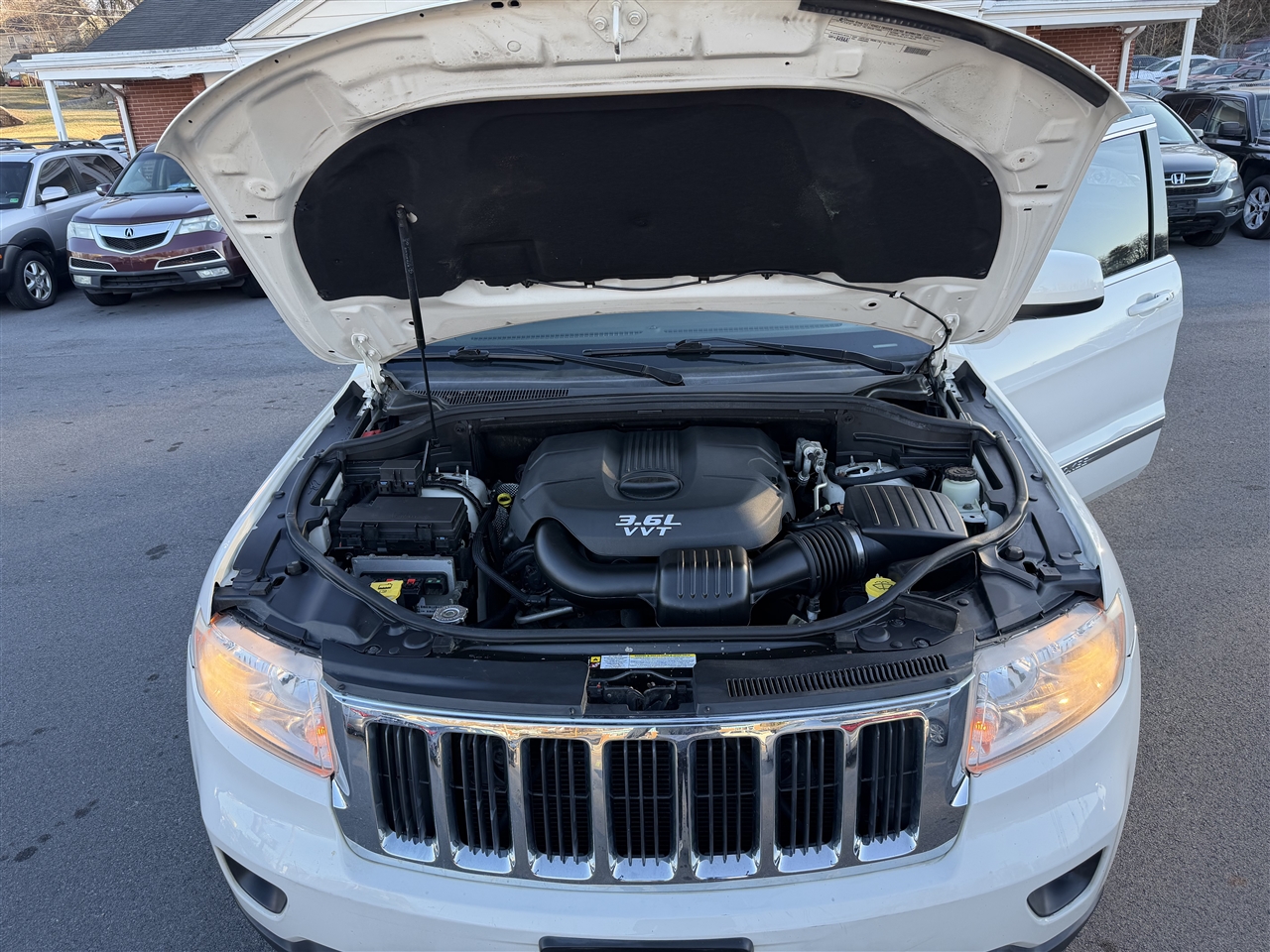 Jeep Grand Cherokee Laredo 4WD 2012