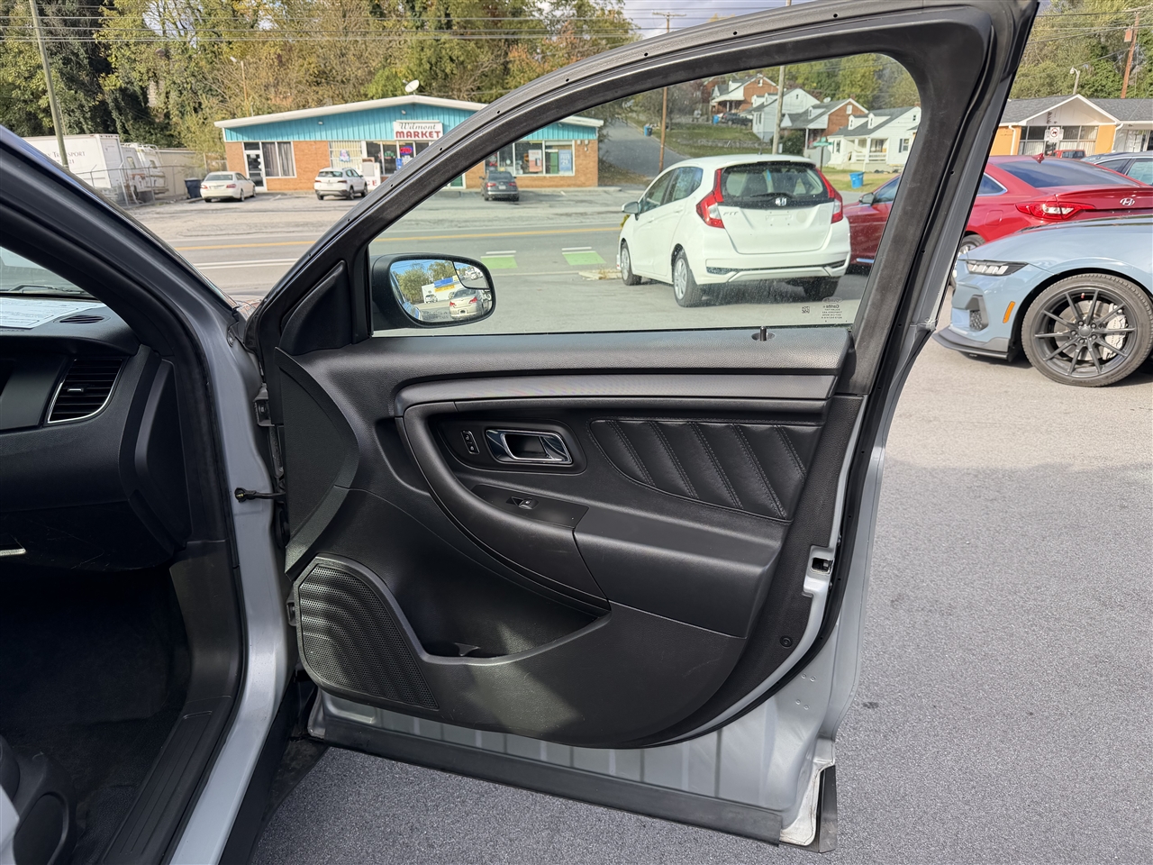 Ford Taurus Police AWD 2016