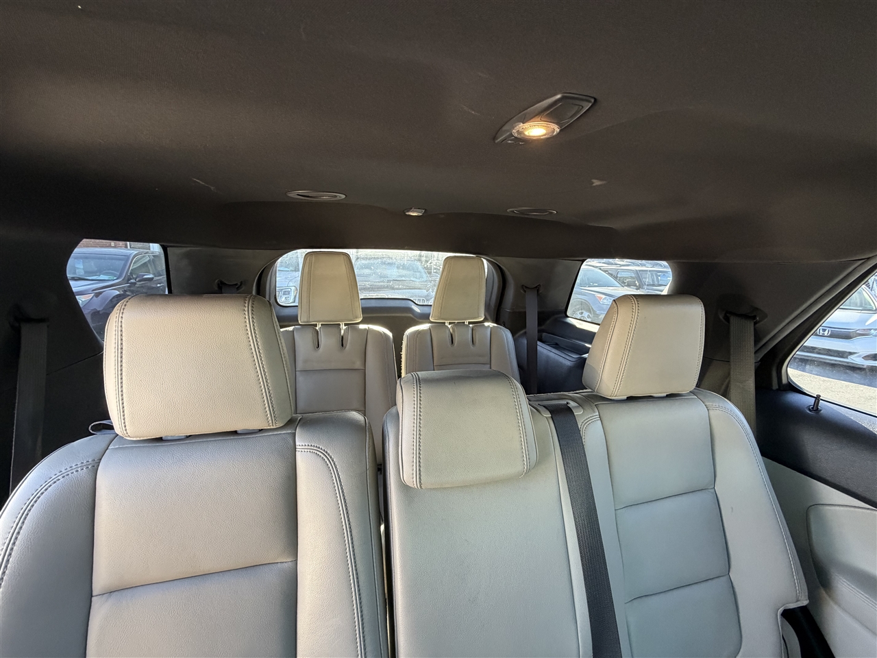 Ford Explorer XLT 4WD 2012