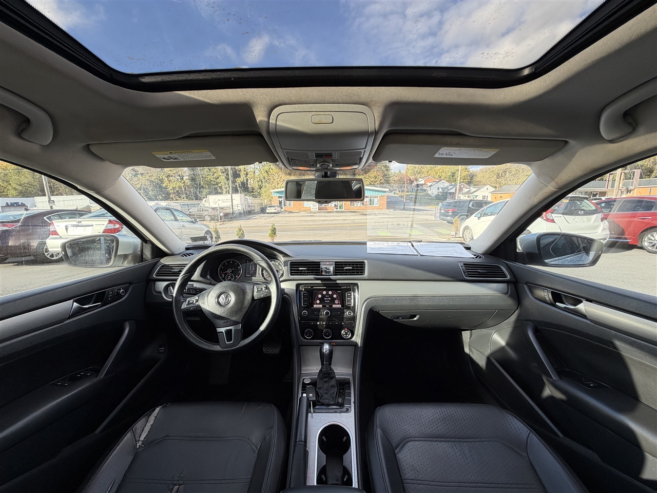 Volkswagen Passat 2.5L SE AT 2014