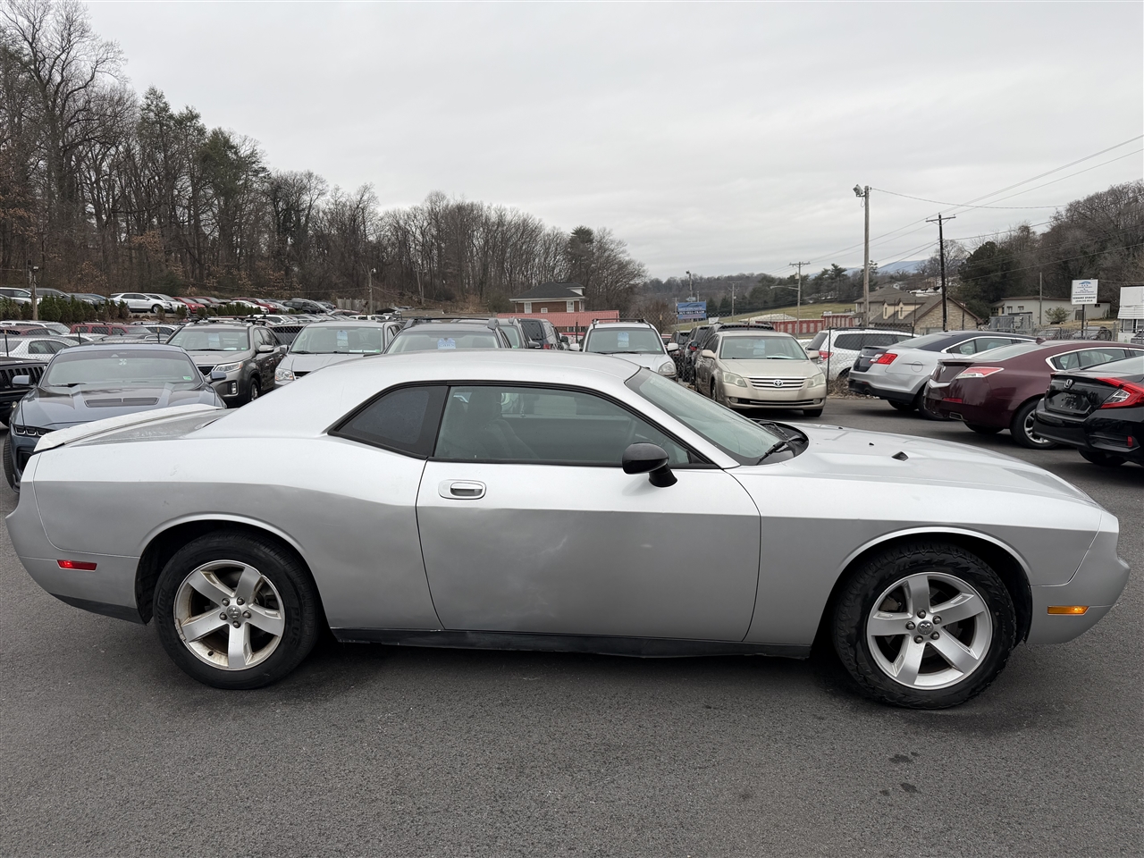 Dodge Challenger SE 2010