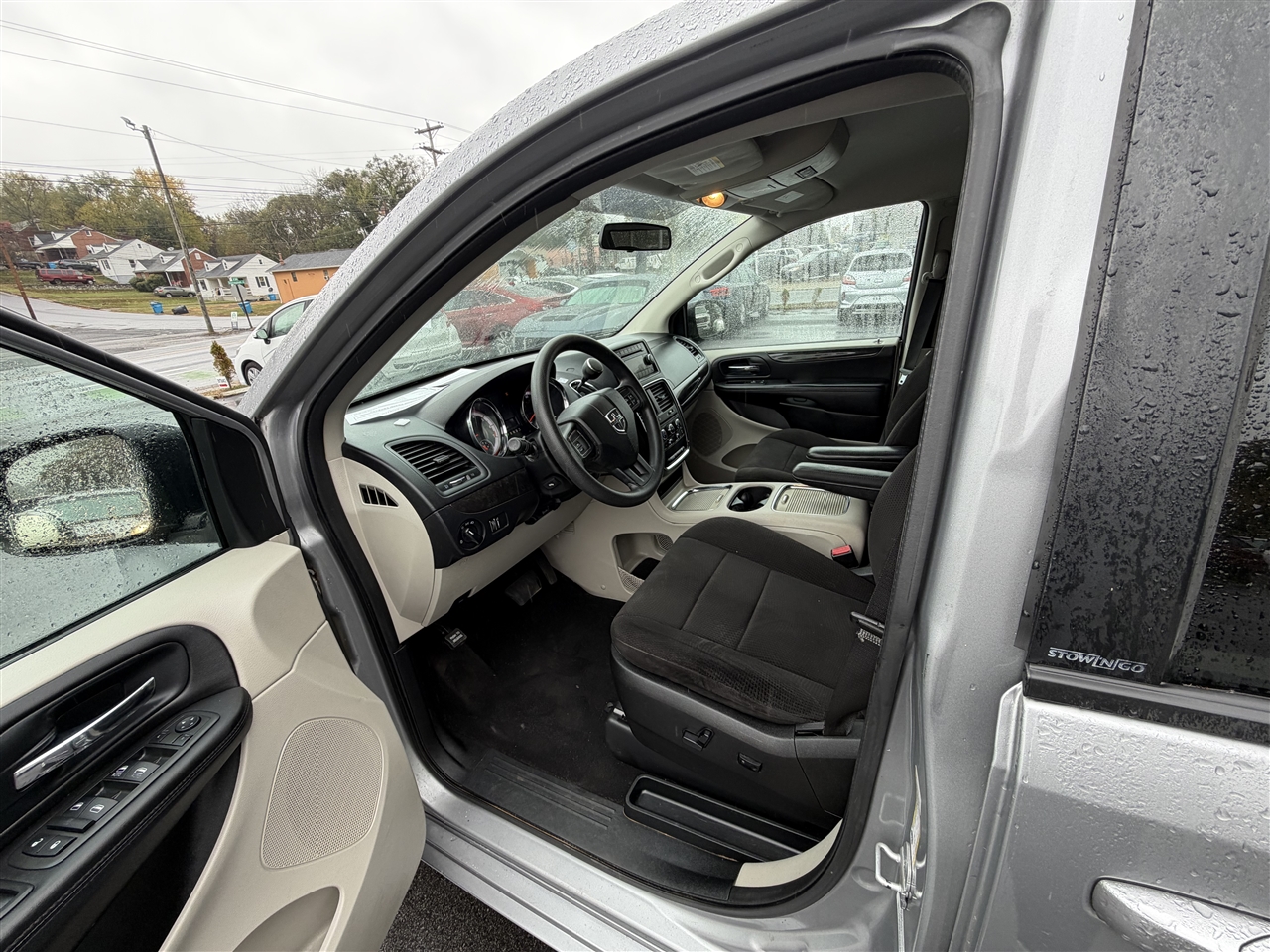 Dodge Grand Caravan SXT 2013