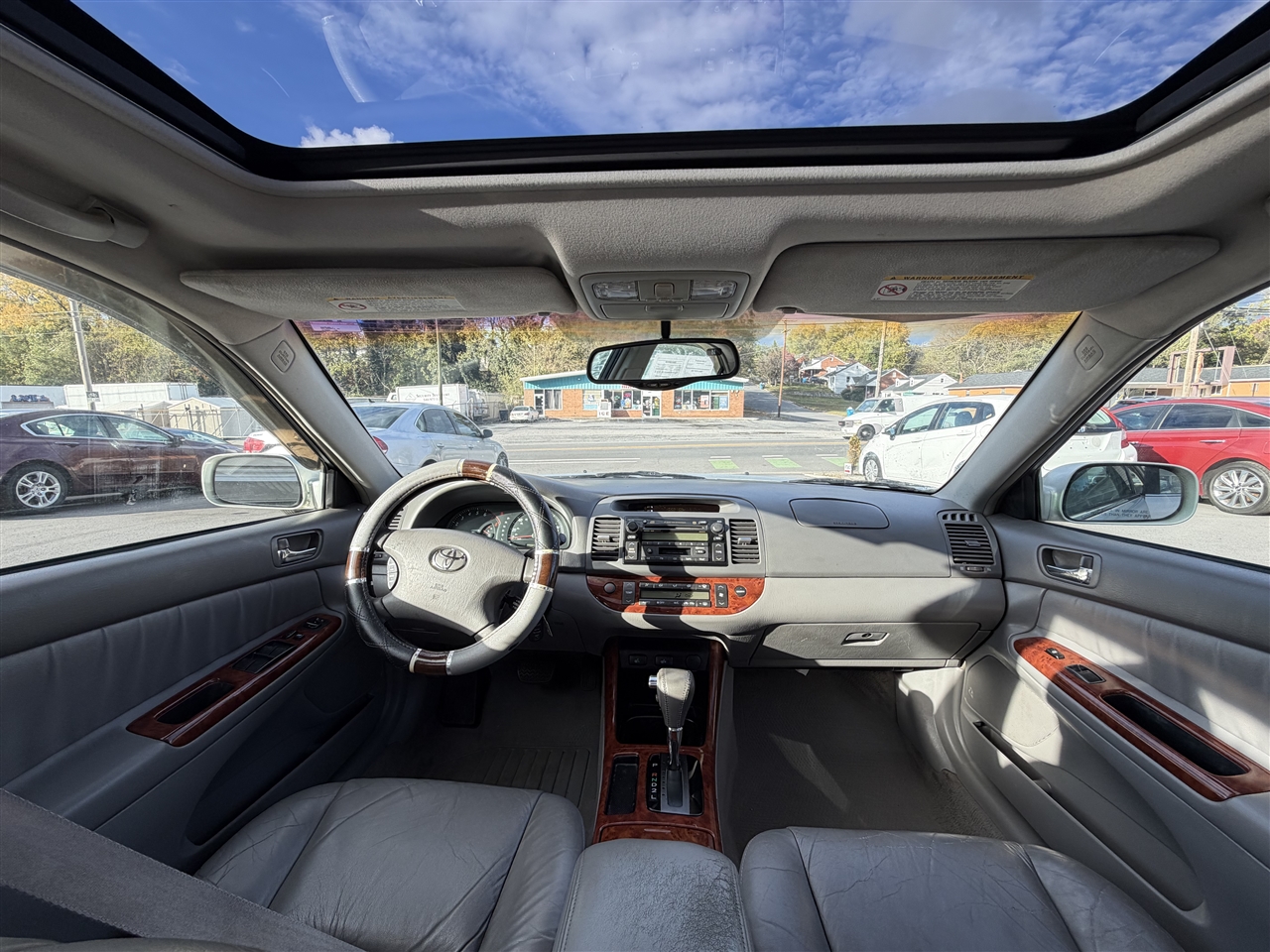 Toyota Camry XLE V6 2002