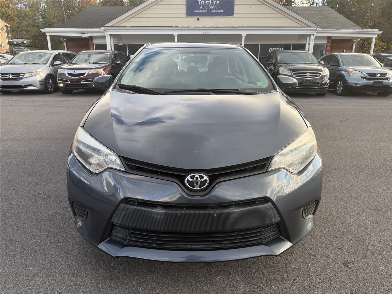 Toyota Corolla L 4-Speed AT 2015