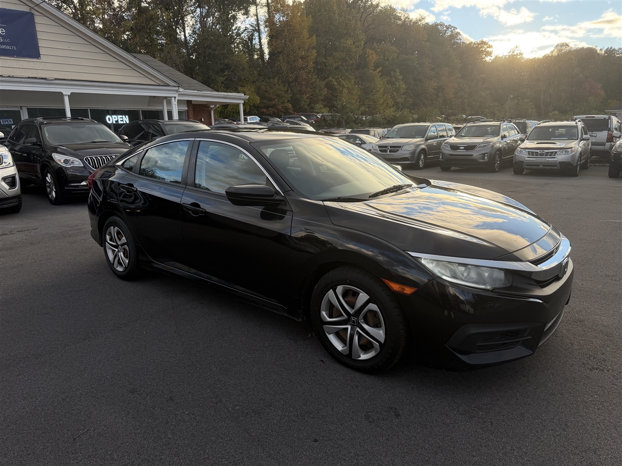 Honda Civic LX Sedan CVT 2018