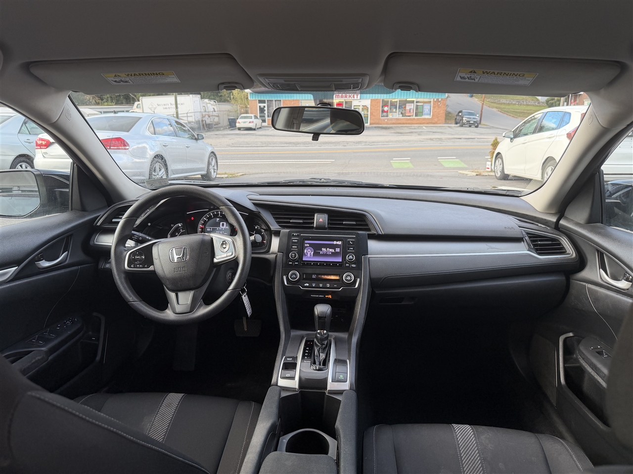 Honda Civic LX Sedan CVT 2018