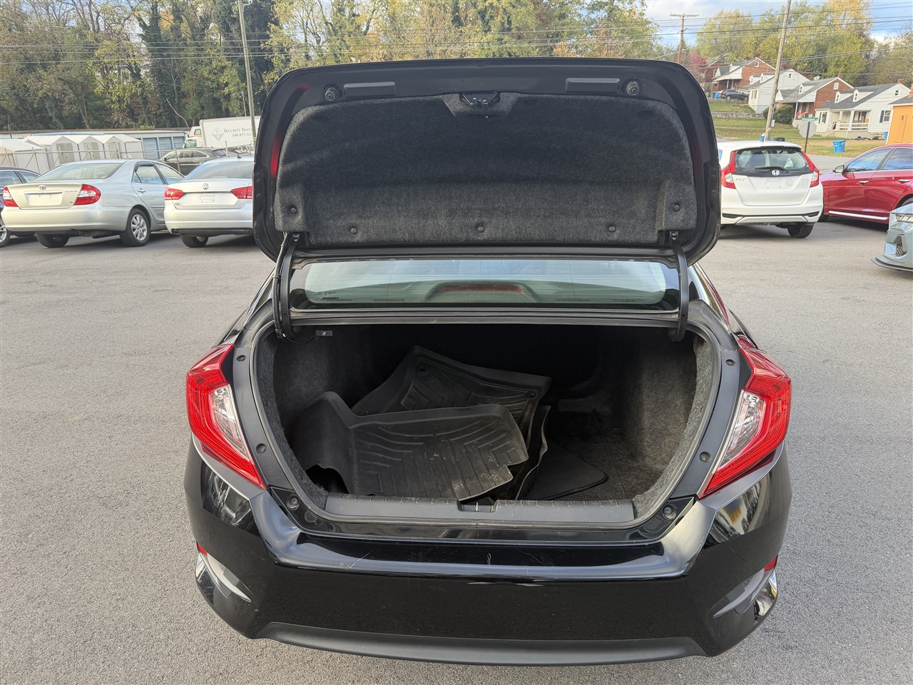 Honda Civic LX Sedan CVT 2018