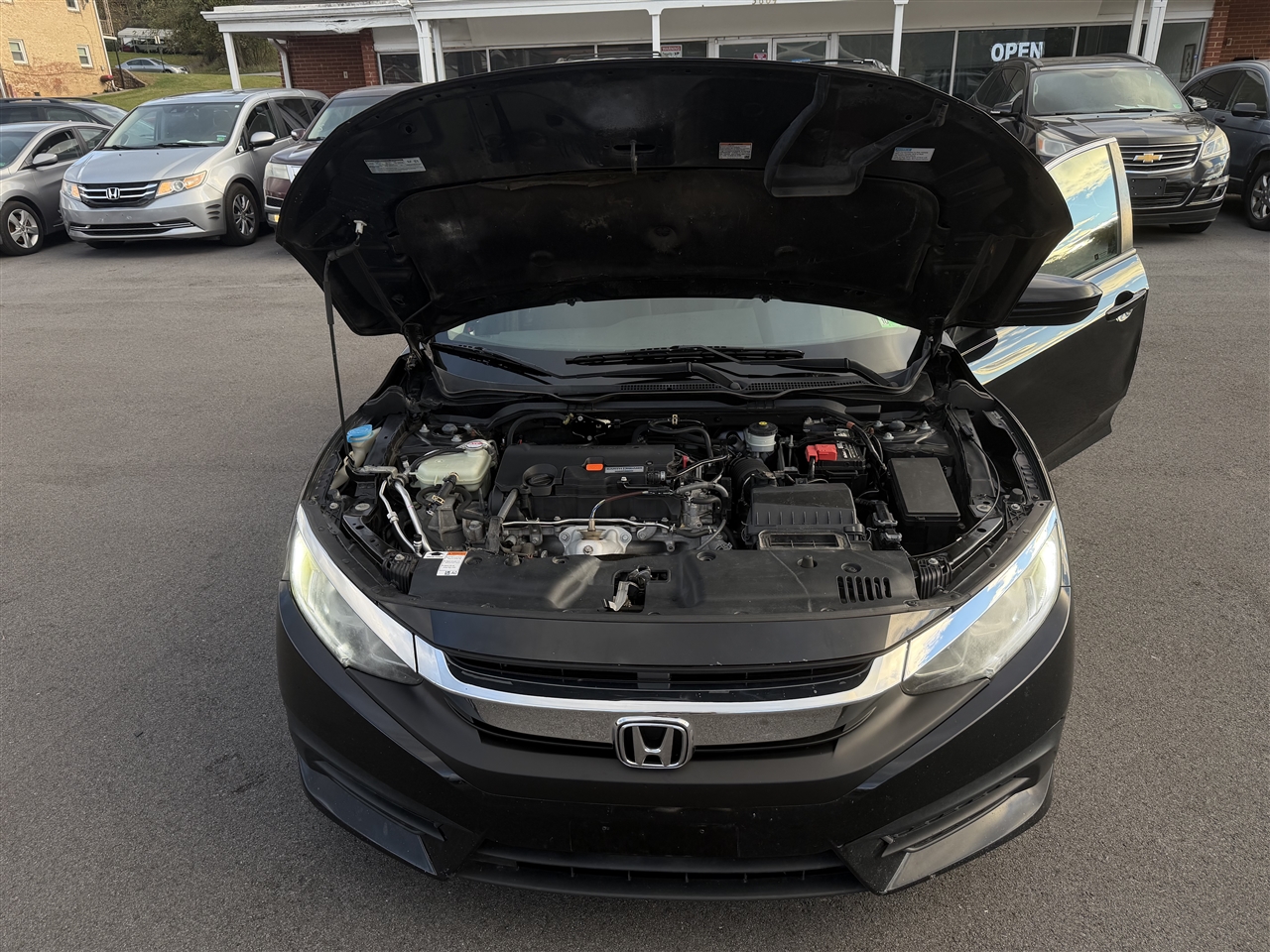 Honda Civic LX Sedan CVT 2018