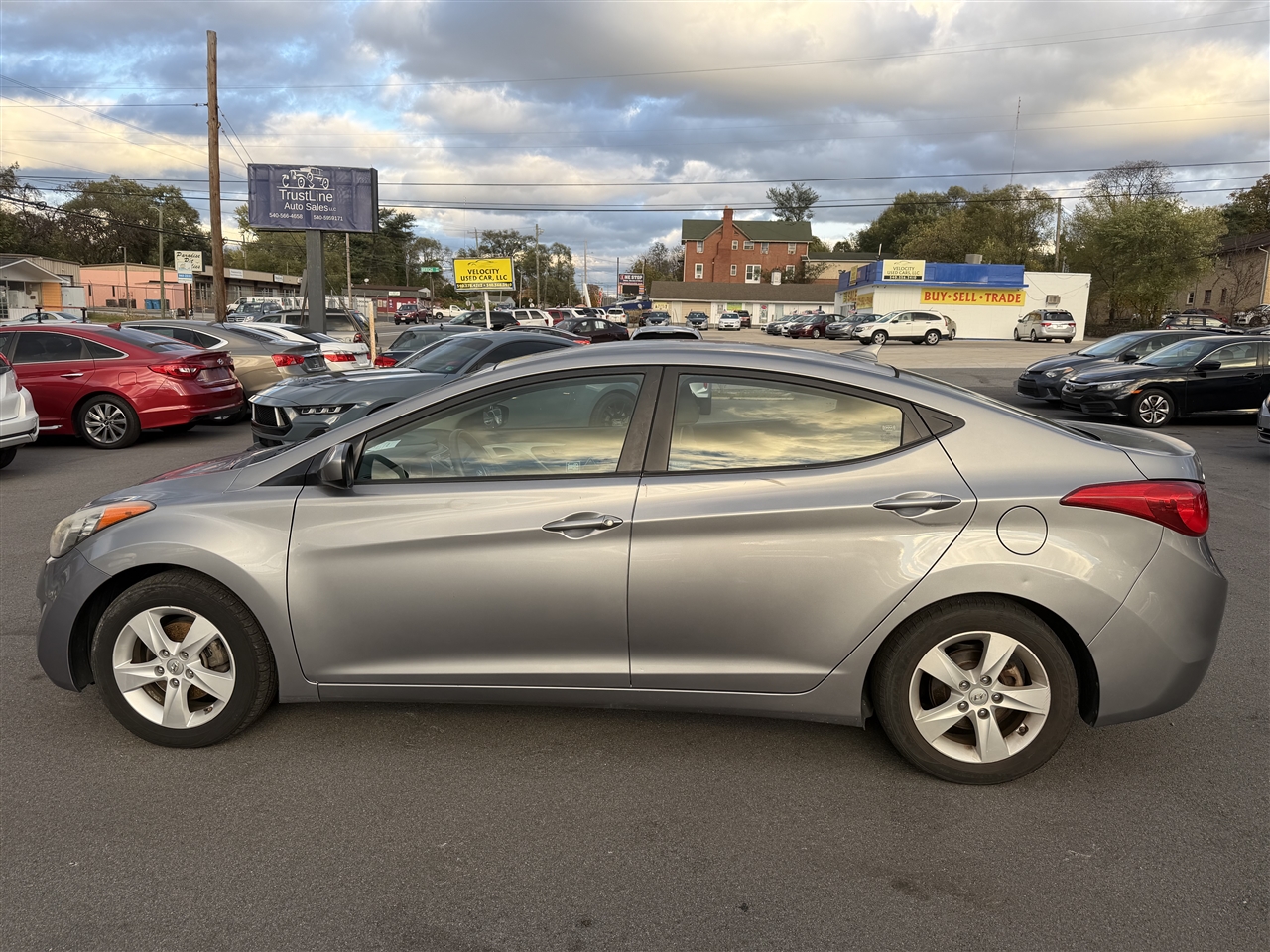 Hyundai Elantra GLS A/T 2012