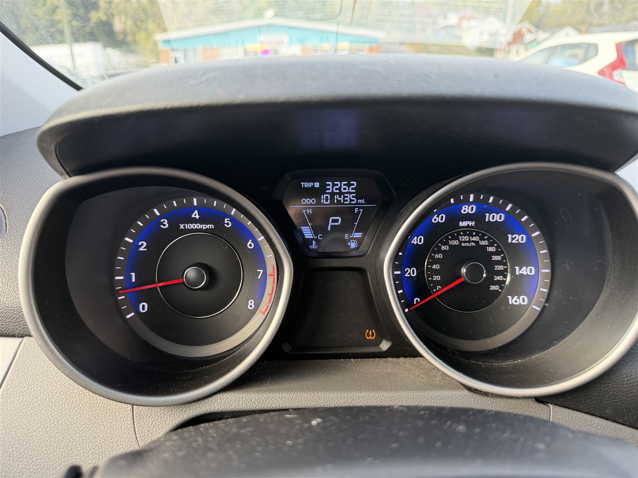 Hyundai Elantra GLS A/T 2012