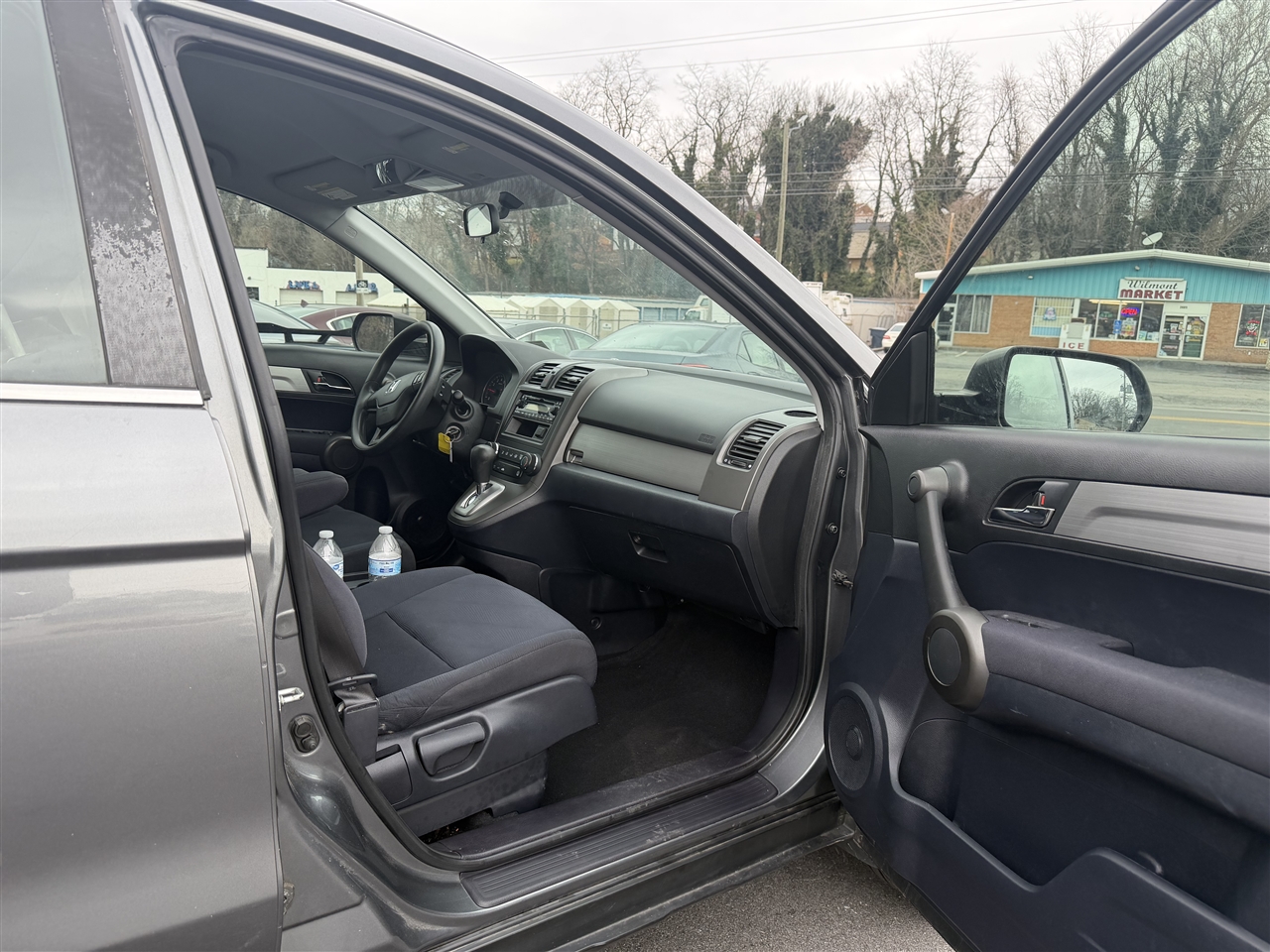 Honda CR-V LX 2WD 5-Speed AT 2011