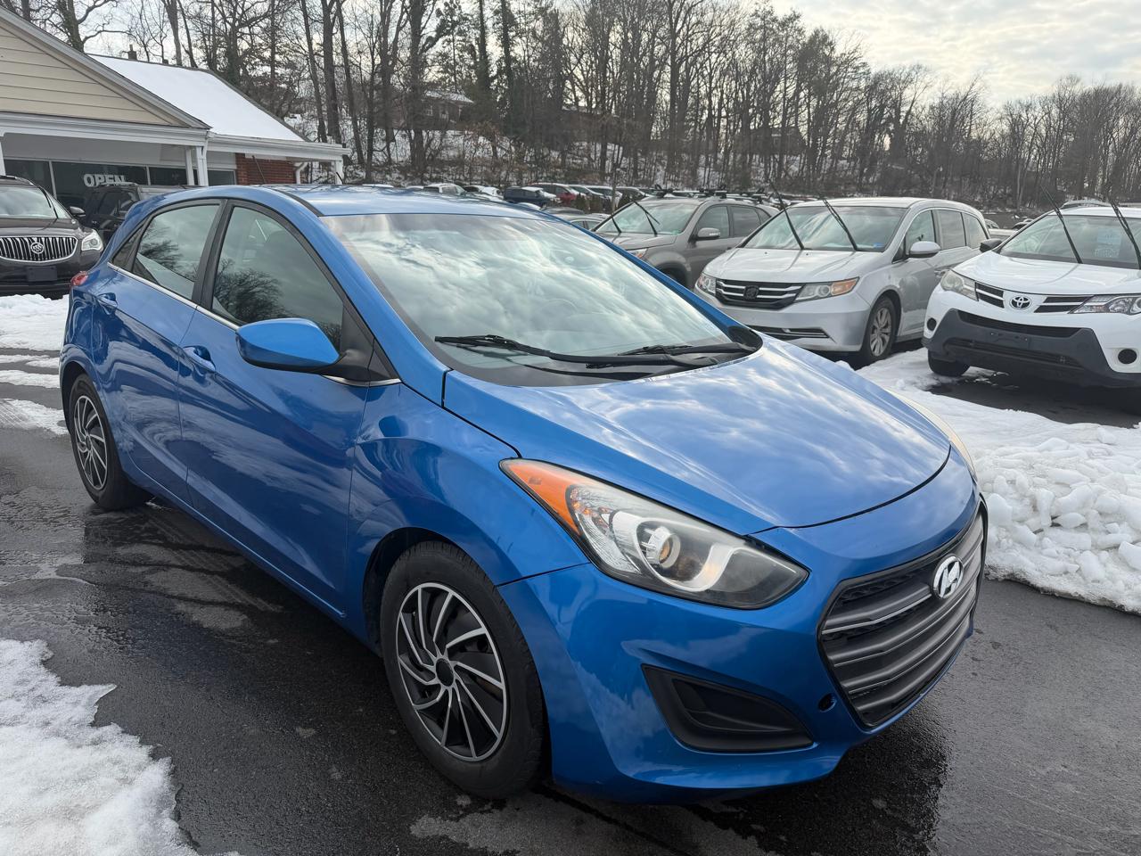Hyundai Elantra GT A/T 2017