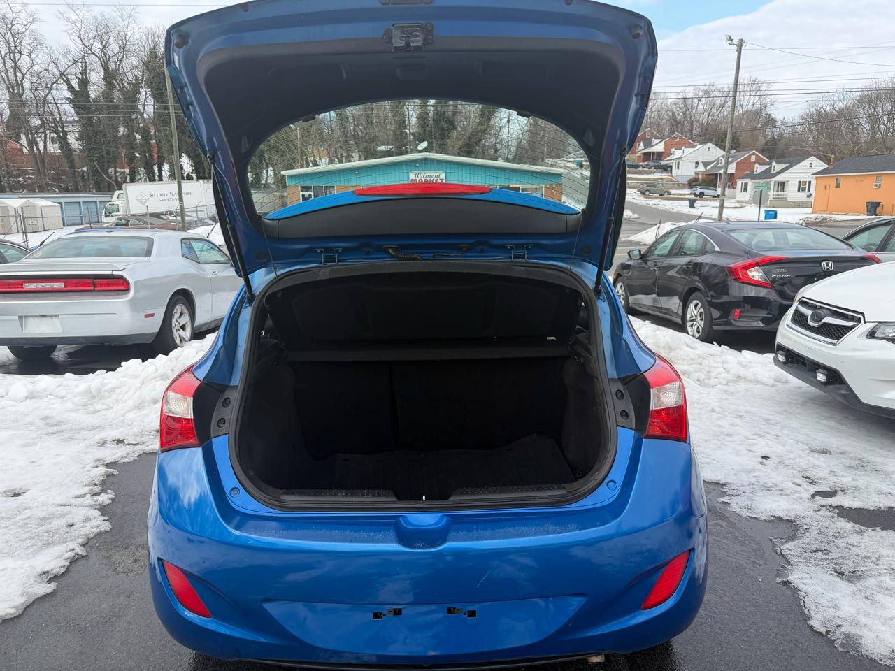 Hyundai Elantra GT A/T 2017