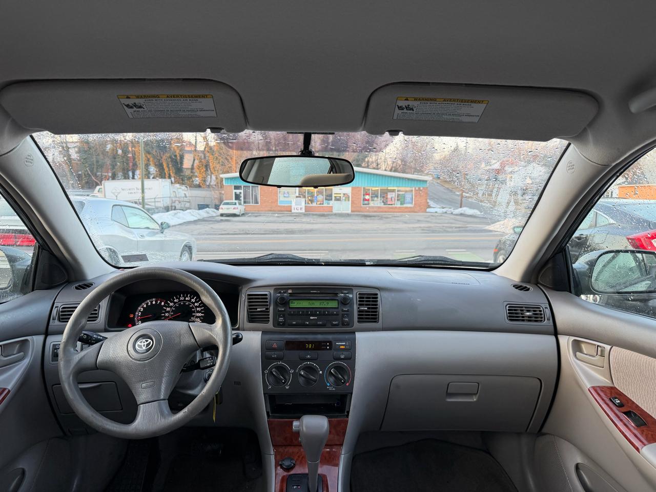 Toyota Corolla 4dr Sdn Auto LE (Natl) 2007