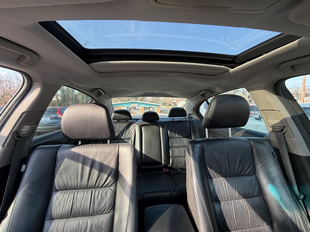 Honda Accord EX-L Sedan AT 2010