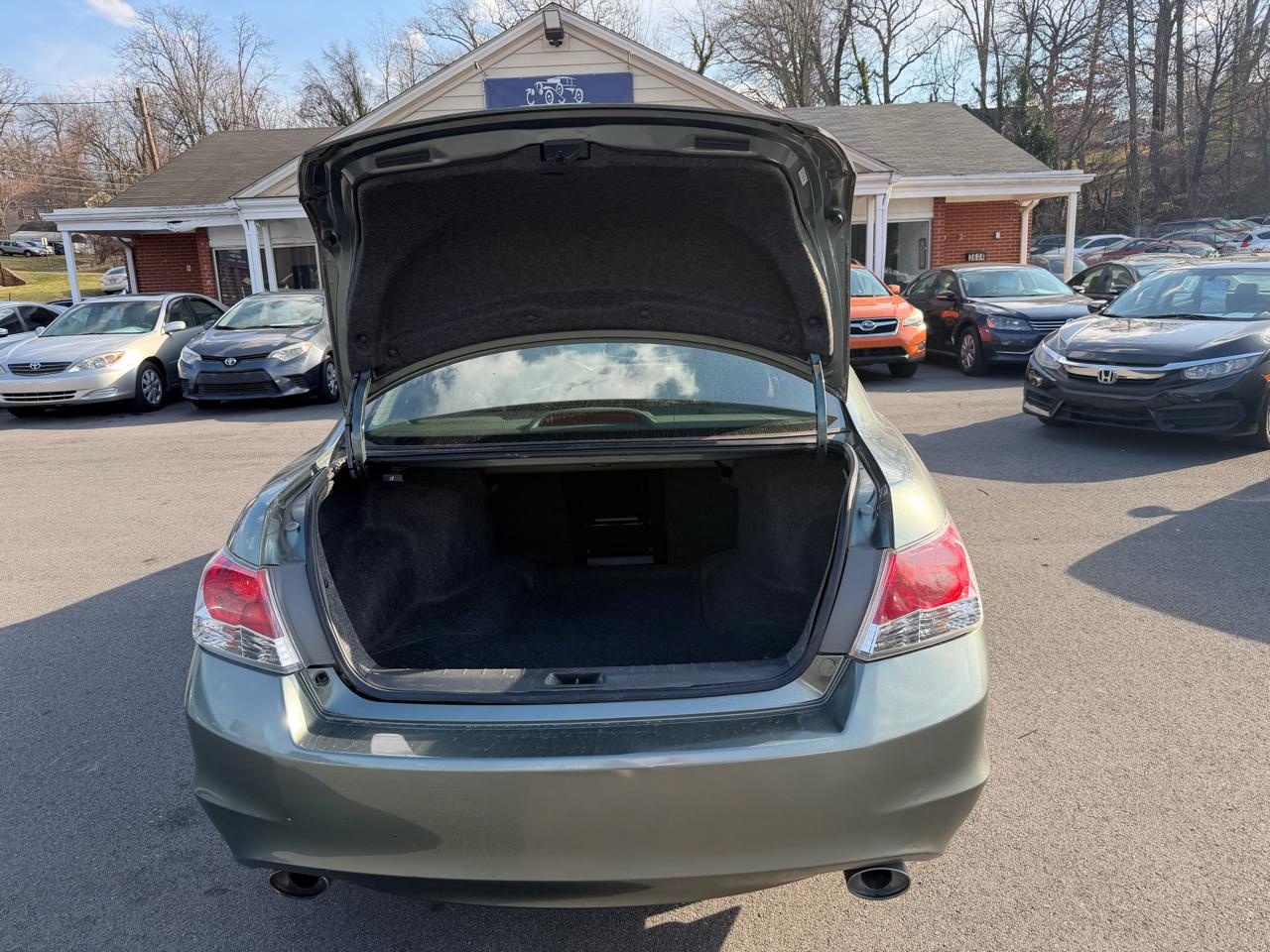 Honda Accord EX-L Sedan AT 2010