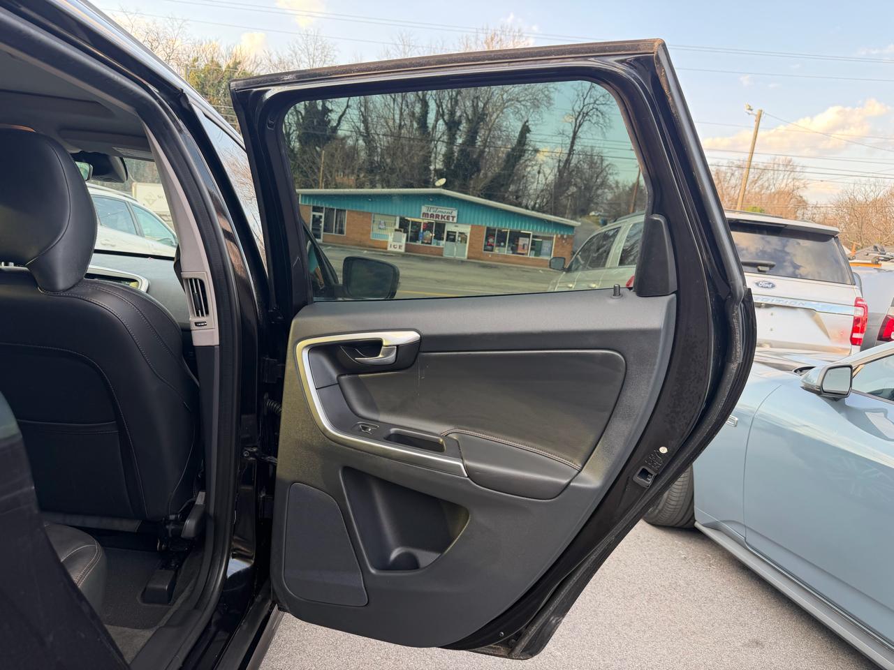 Volvo XC60 T5 Dynamic 2017