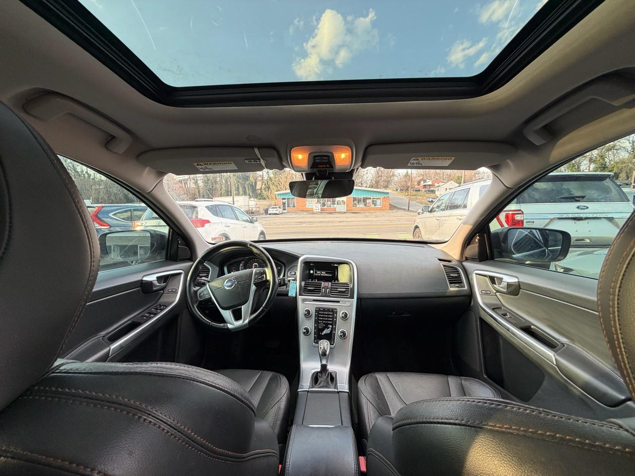 Volvo XC60 T5 Dynamic 2017