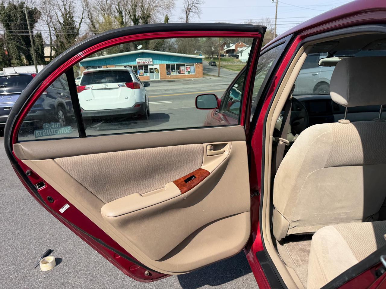 Toyota Corolla 4dr Sdn Auto LE (Natl) 2008