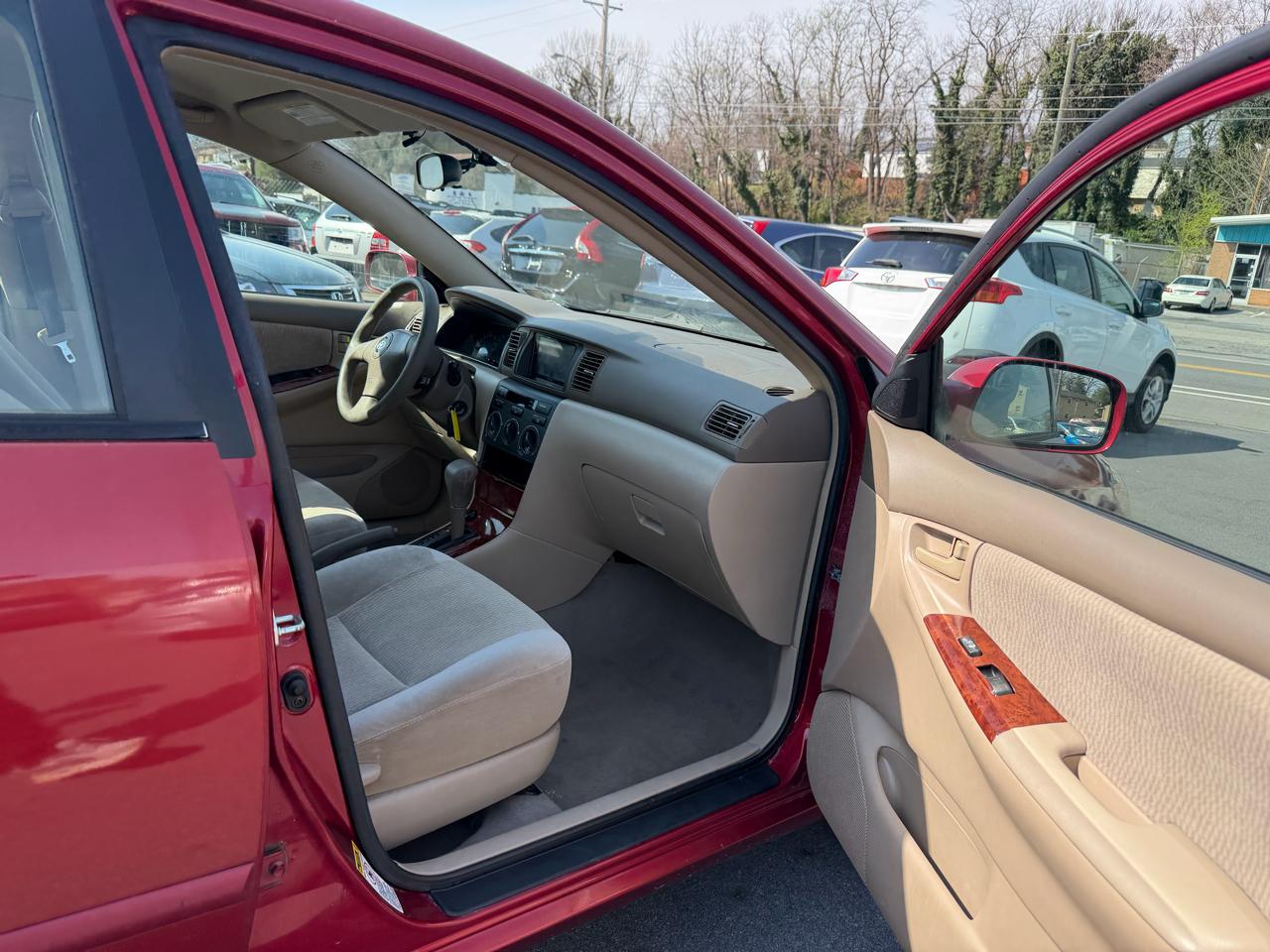 Toyota Corolla 4dr Sdn Auto LE (Natl) 2008