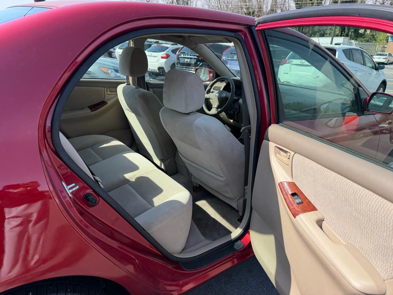 Toyota Corolla 4dr Sdn Auto LE (Natl) 2008