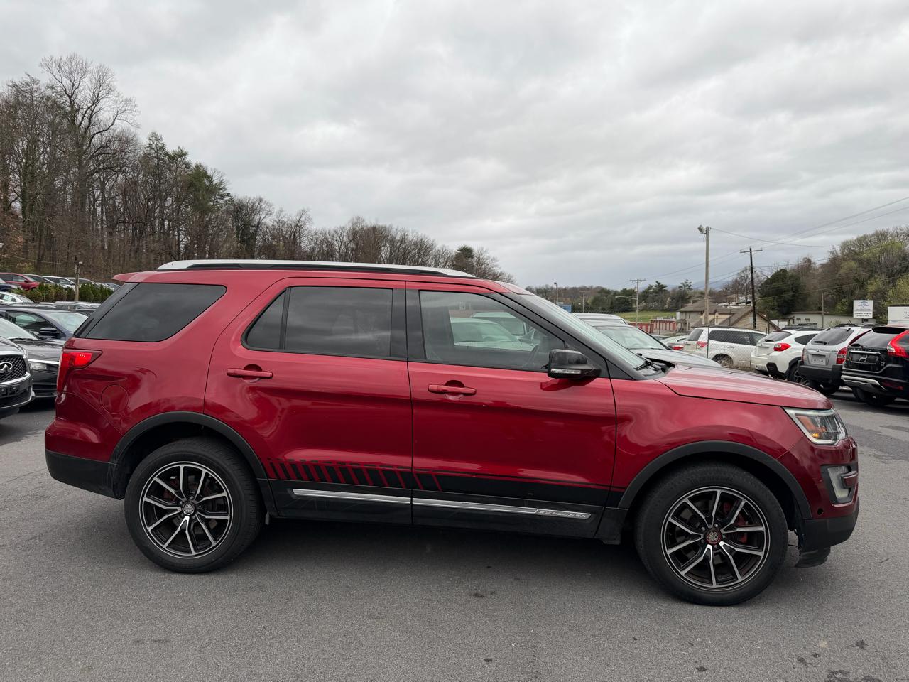 Ford Explorer 4dr XLT 2016
