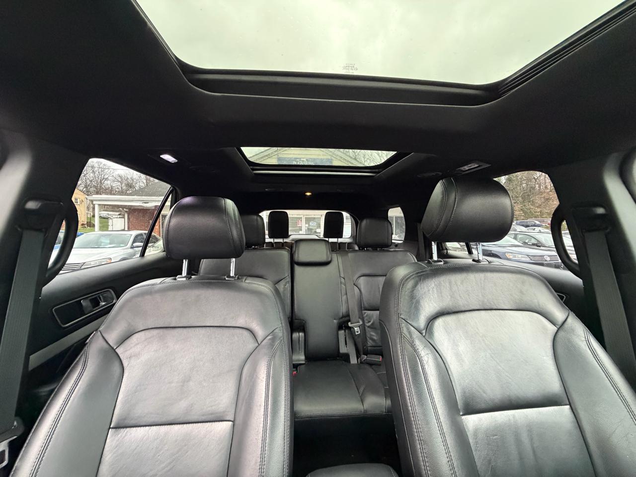 Ford Explorer 4dr XLT 2016