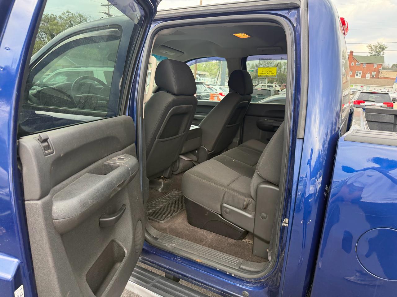 GMC Sierra 1500 4WD Crew Cab 143.5" SL 2013