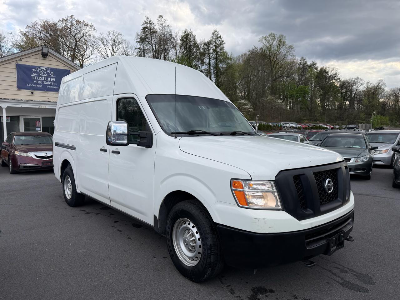 Nissan NV 2500 HD  2016