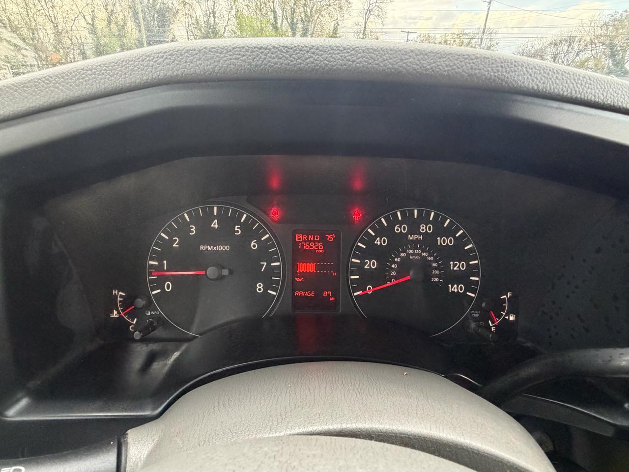 Nissan NV 2500 HD  2016