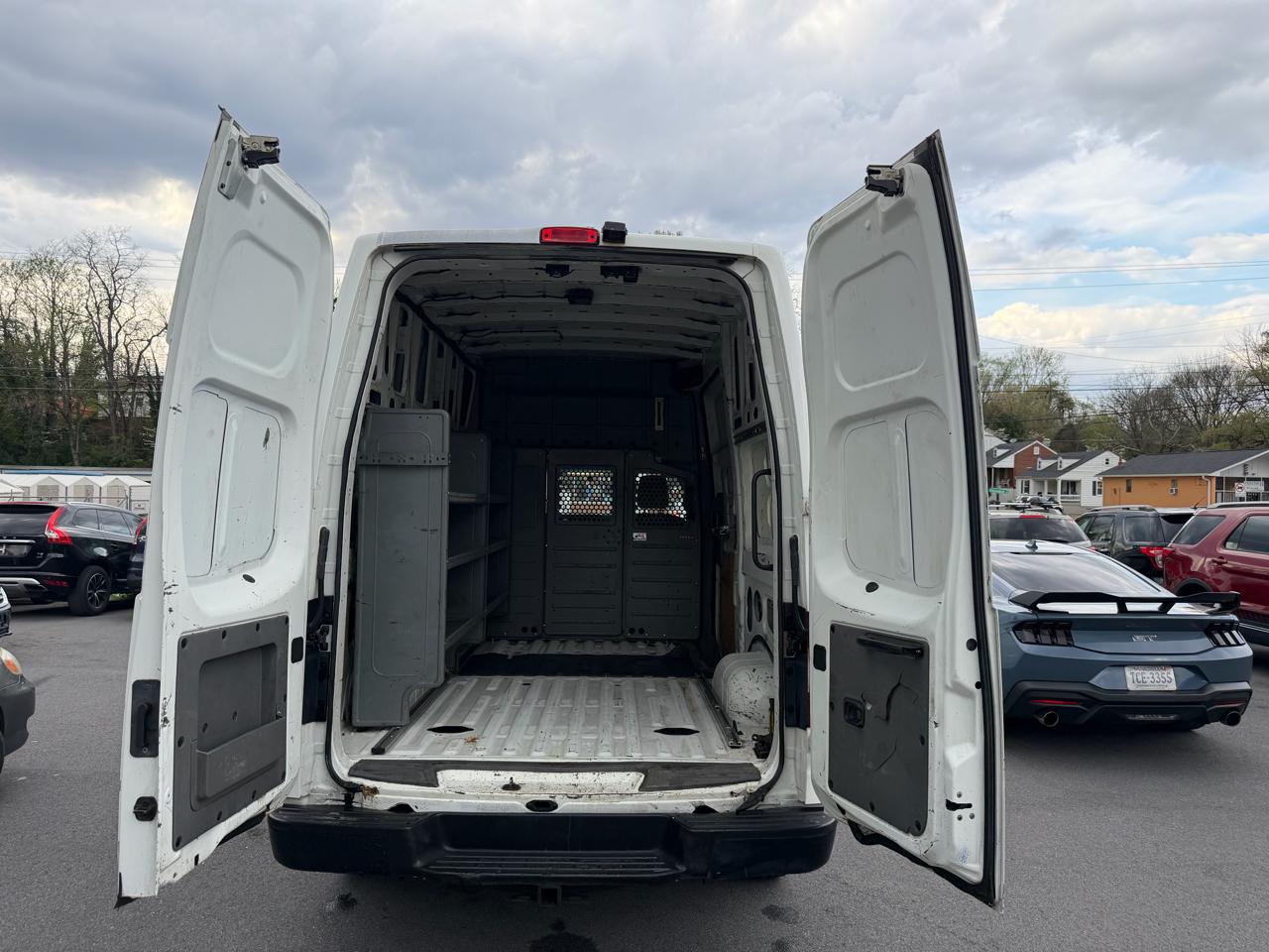 Nissan NV 2500 HD  2016