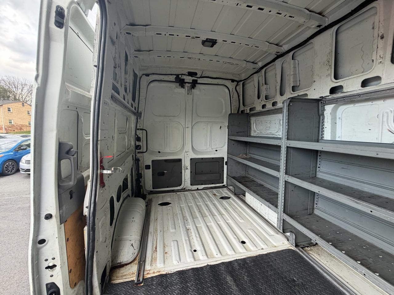 Nissan NV 2500 HD  2016