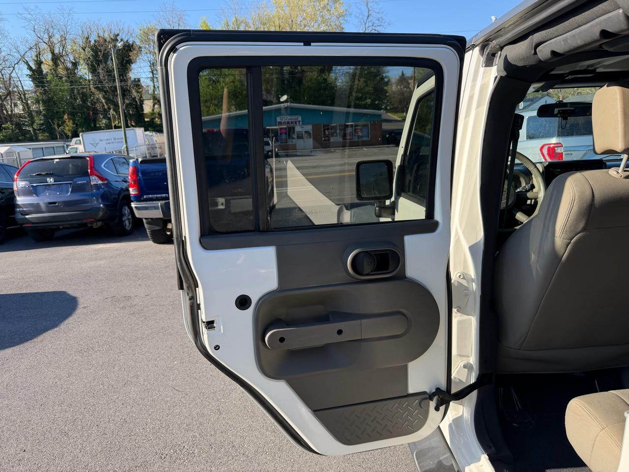 Jeep Wrangler 4WD 4dr Unlimited X 2009