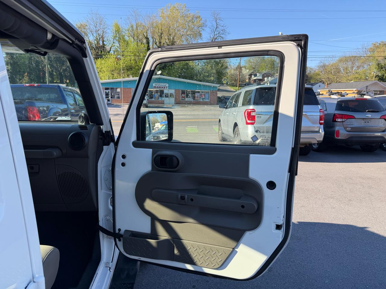 Jeep Wrangler 4WD 4dr Unlimited X 2009