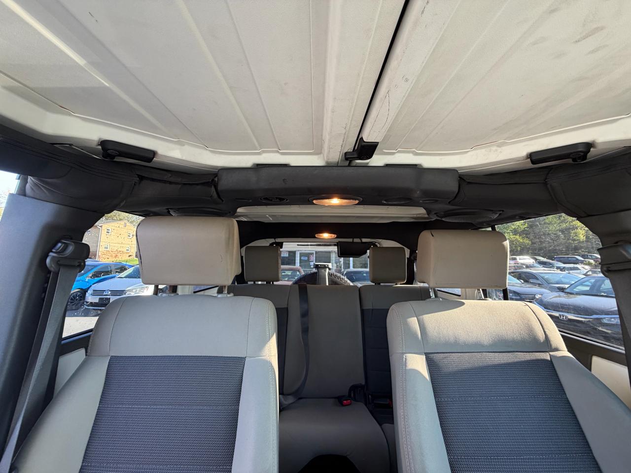 Jeep Wrangler 4WD 4dr Unlimited X 2009