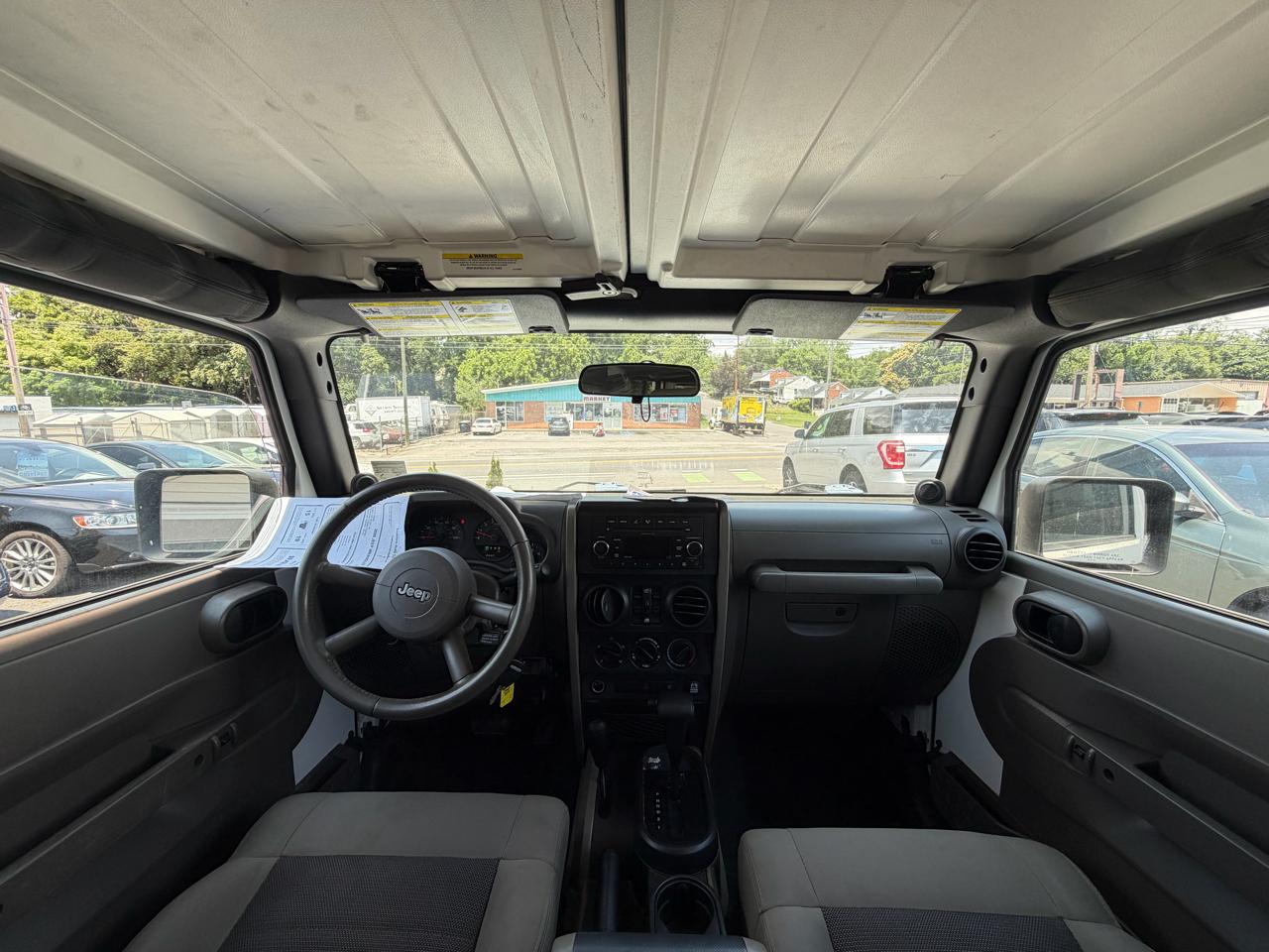 Jeep Wrangler 4WD 4dr Unlimited X 2009