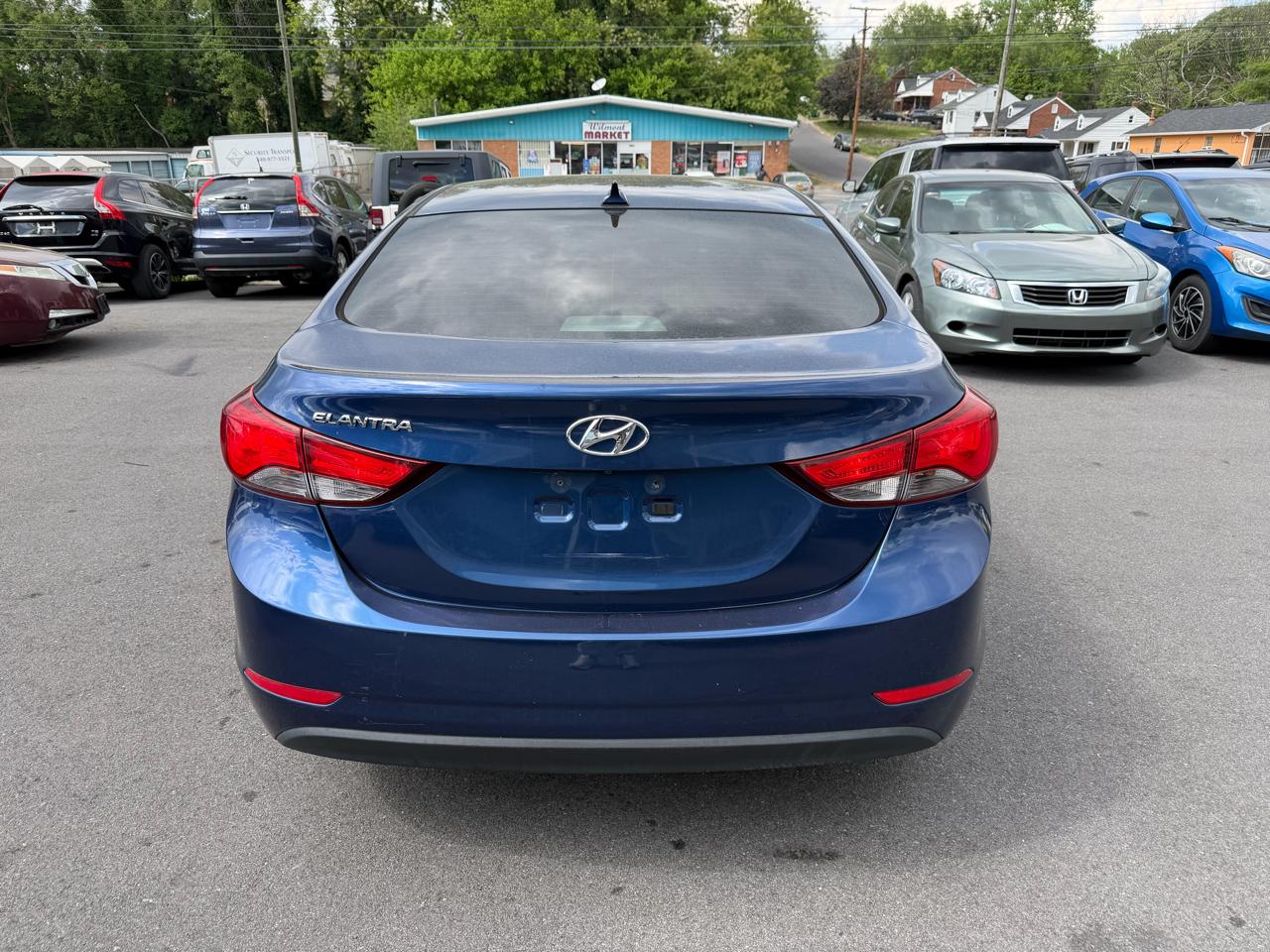 Hyundai Elantra SE 2016