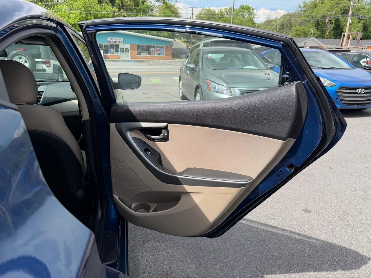 Hyundai Elantra SE 2016