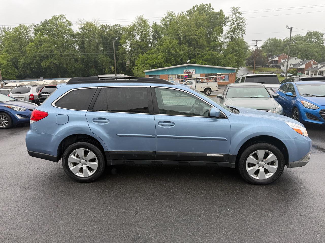 Subaru Outback 2.5i Premium 2012