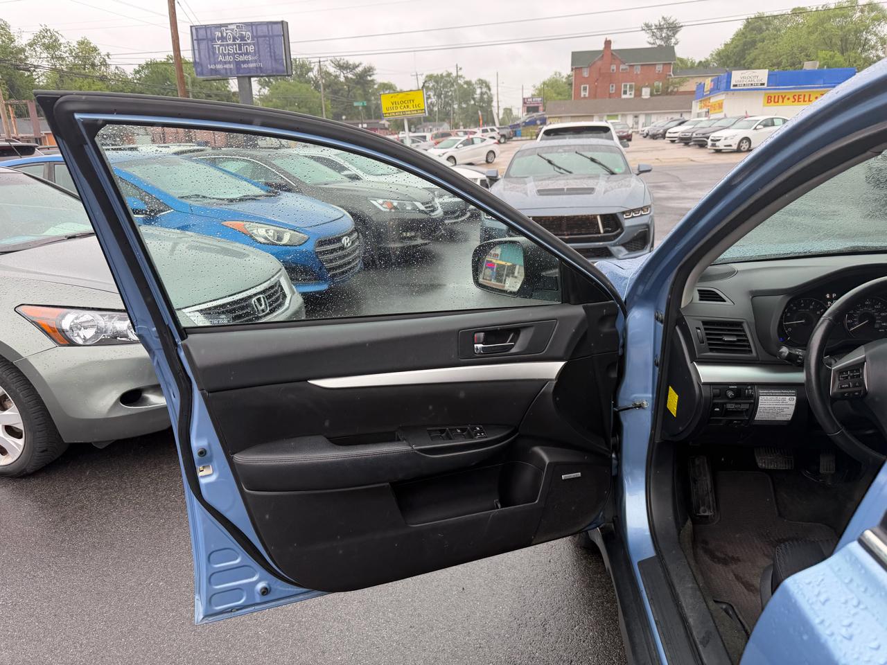 Subaru Outback 2.5i Premium 2012