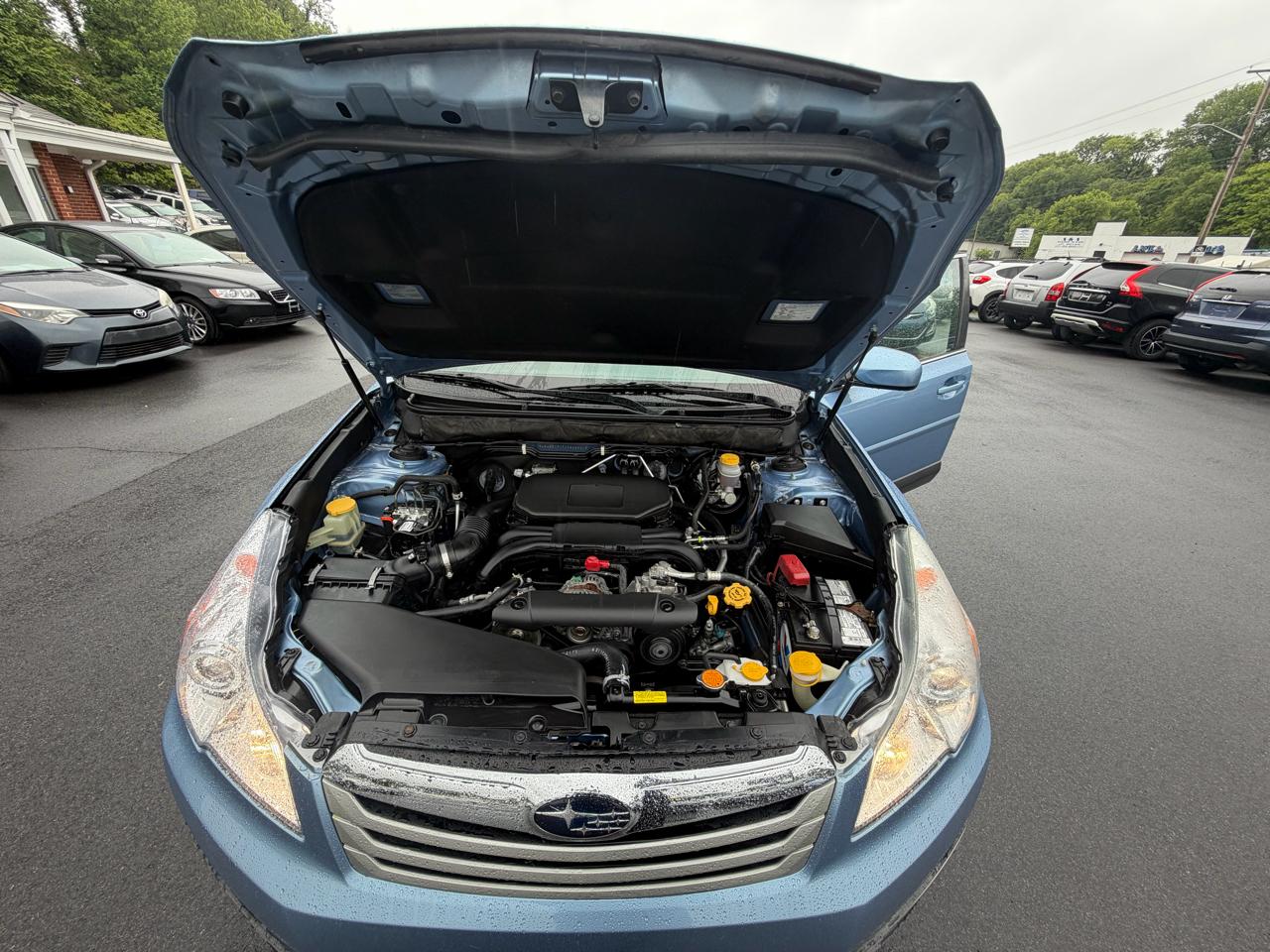 Subaru Outback 2.5i Premium 2012