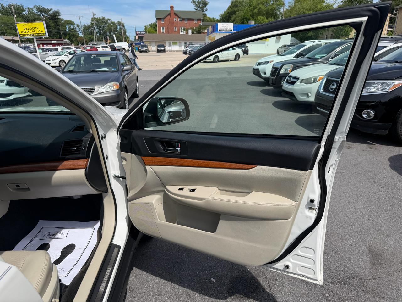 Subaru Outback 2.5i Limited 2013
