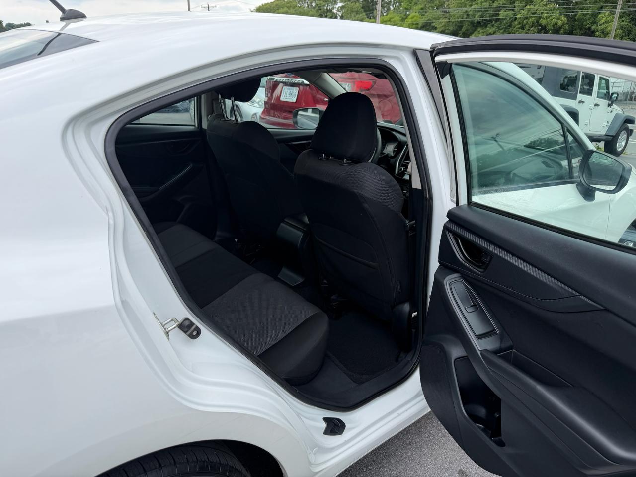 Subaru Impreza 2.0i 4-Door 2019
