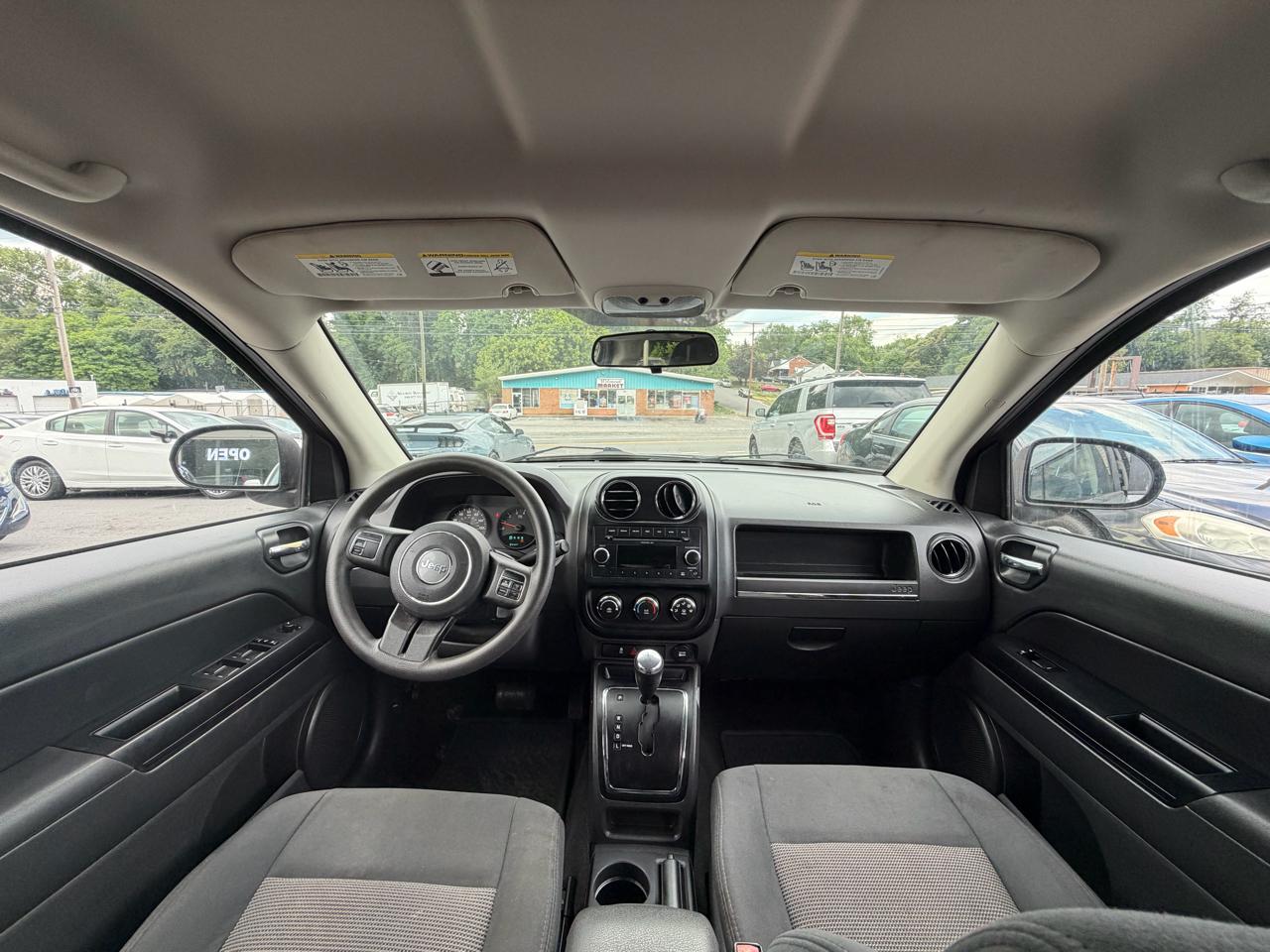 Jeep Compass Sport 4WD 2011