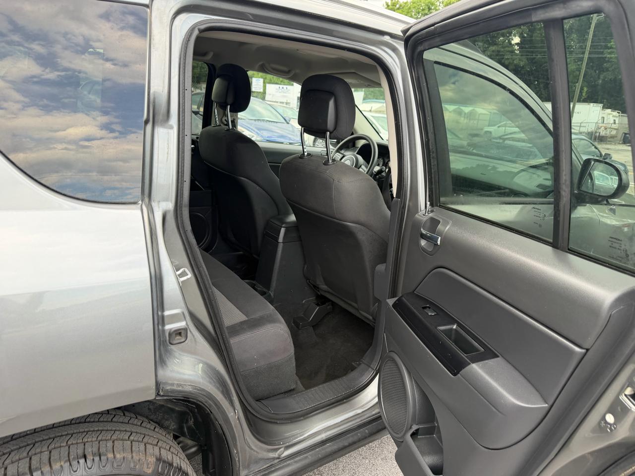 Jeep Compass Sport 4WD 2011