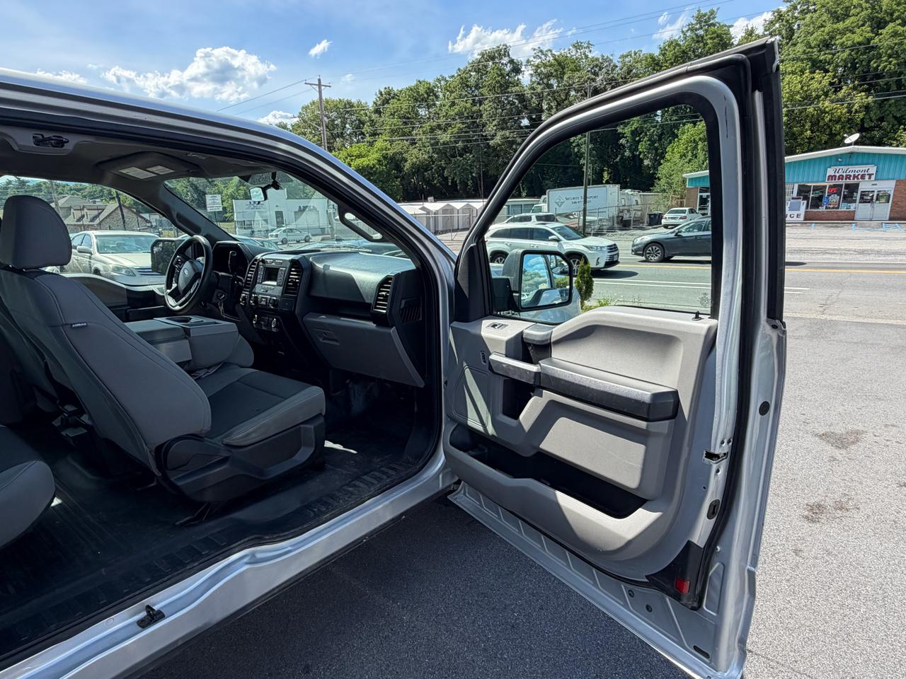 Ford F150 XL Supercab 4WD 2017