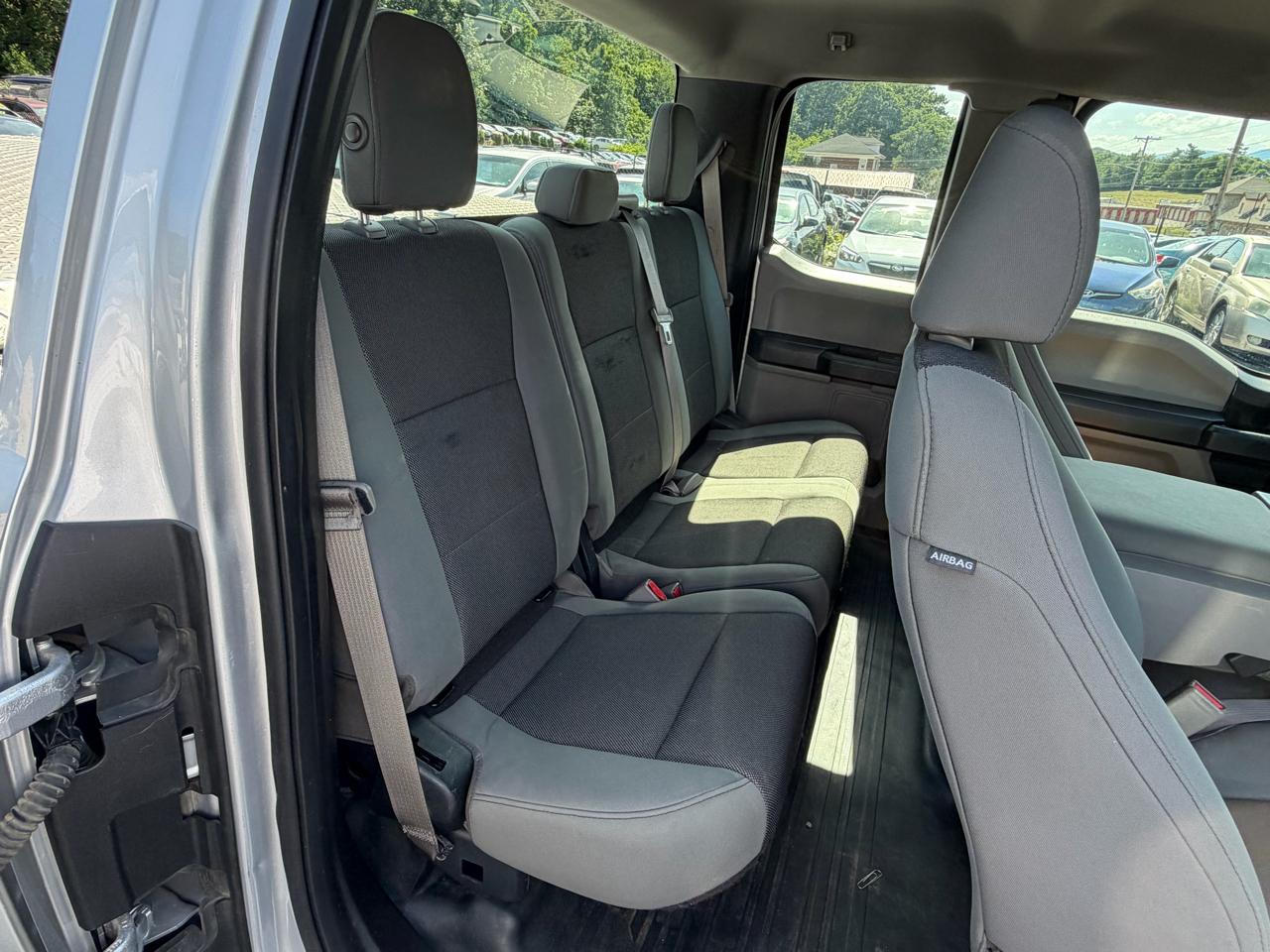 Ford F150 XL Supercab 4WD 2017