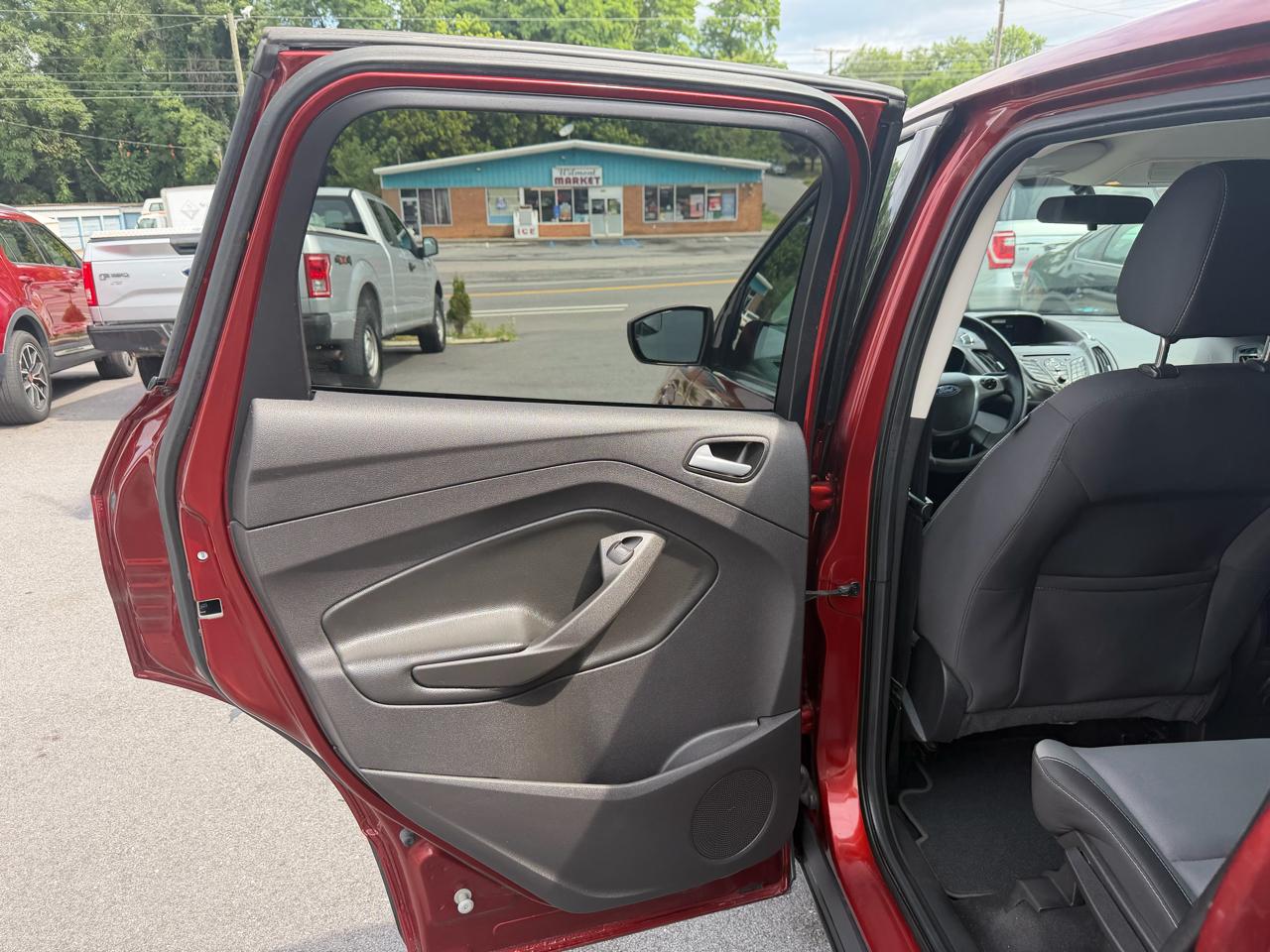 Ford Escape SE FWD 2015